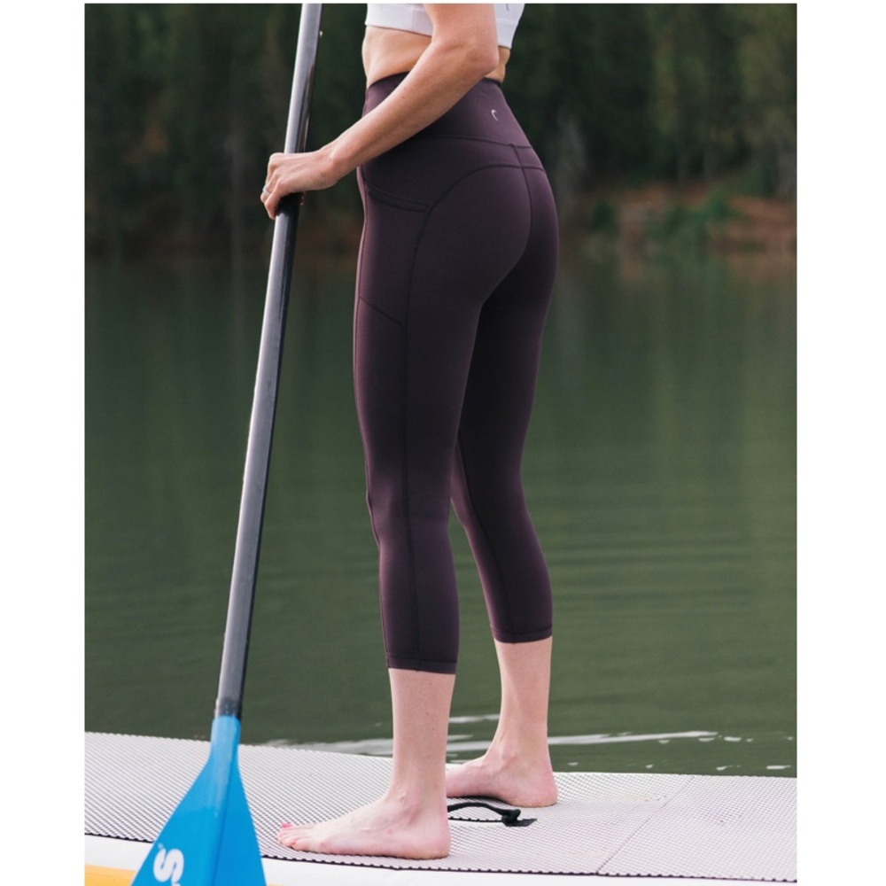 ZYIA Wine Brilliant High Rise Pocket Capri